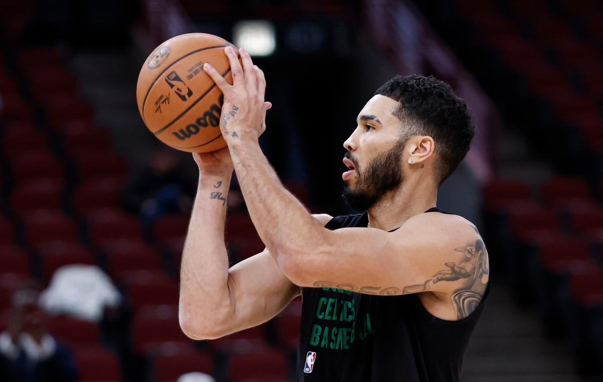 塔图姆复出首战，格林状态火爆，绝杀战胜成为焦点！